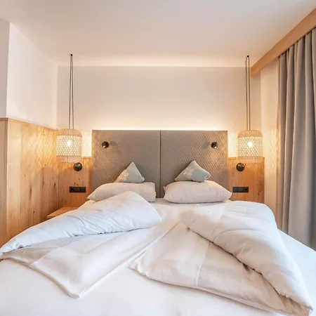 Hotel Landgasthof Und Biobauer Löckerwirt Sankt Margarethen im Lungau