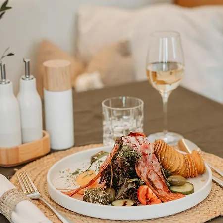 Hotel Landgasthof Und Biobauer Löckerwirt 3*