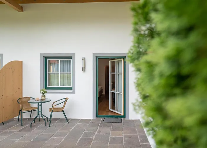 Hotell Loeckerwirt 3*