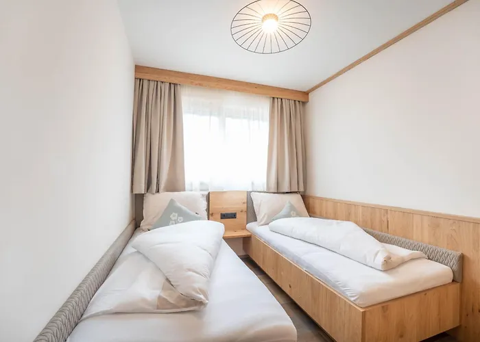 Hotell Loeckerwirt 3*