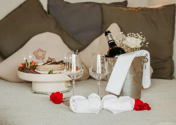 Hotell Loeckerwirt 3*